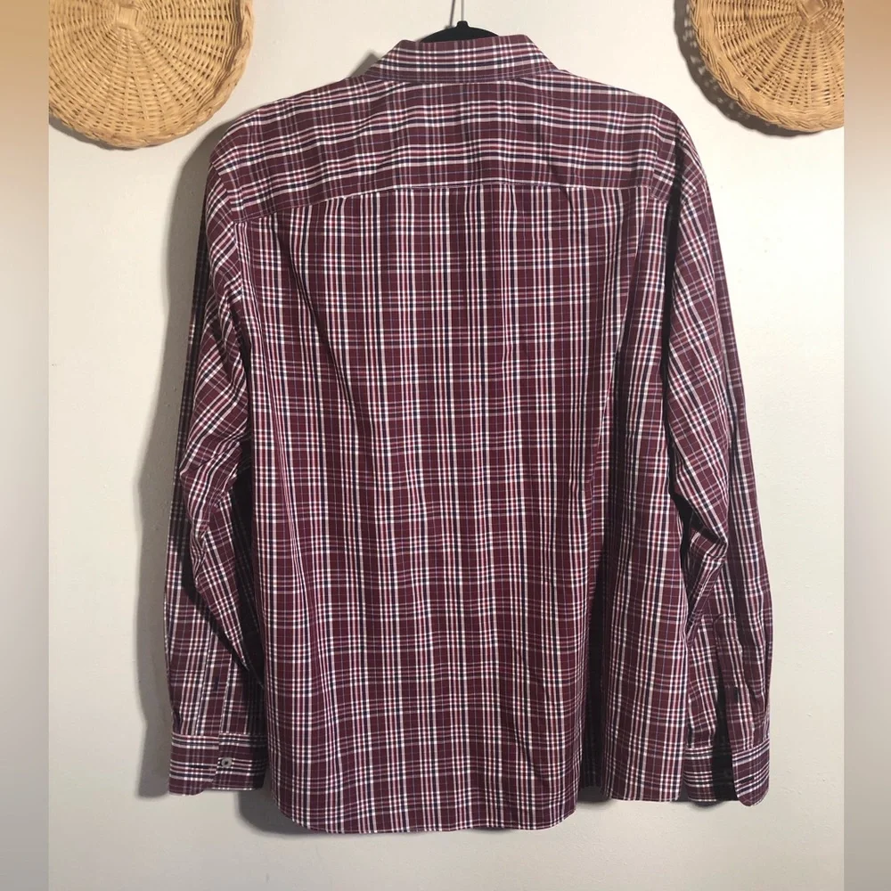 UNTUCKit Button Down Shirt - Picture 2 of 3